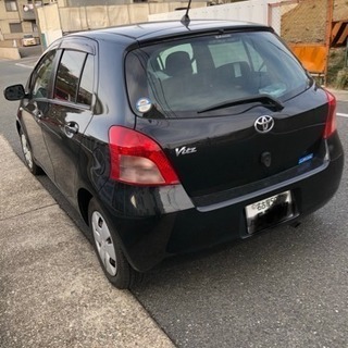 【受渡者決定】総額9万円トヨタ ヴィッツ人気の黒、車検来年4月までの画像
