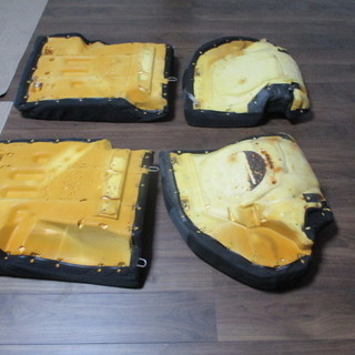 マツダRX-8(SE3P)後部座席シ-トの画像