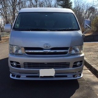 トヨタ 200系ハイエース ワゴン10人乗り