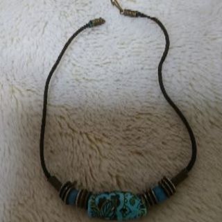 おしゃれなネックレス  ひとつ100円の画像