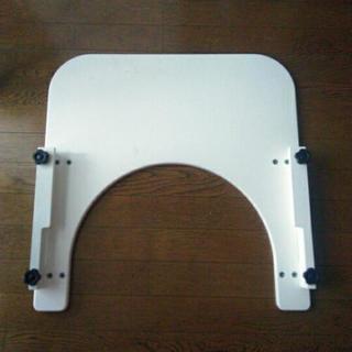 テーブル・車いす用の画像
