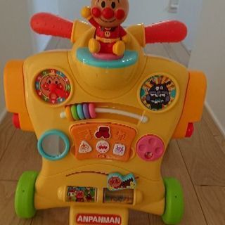 アンパンマン 乗って！押して！へんしんウォーカー