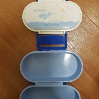 イルカ柄のお弁当箱　2段の画像