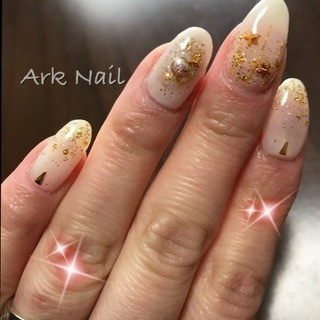 ジェルネイルしたい方は是非！ - 美容