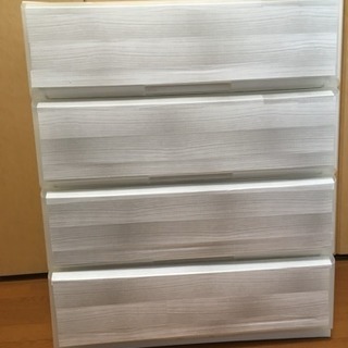 4段プラケース