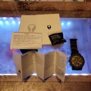 NIXON、ニクソン51-30デカフェイス