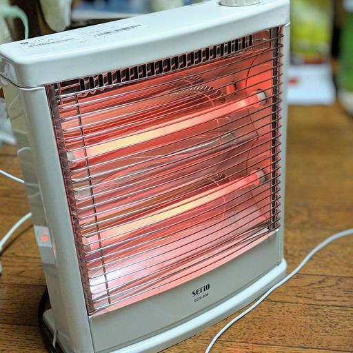 【2/14前に】電気ストーブ　SDS-806 W