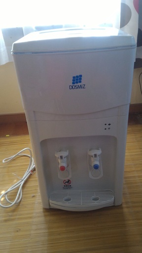値下げしました！美品！ウォーターサーバ DDSMiZ