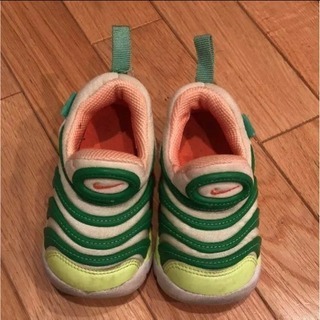 ナイキダイナモフリー  12cm