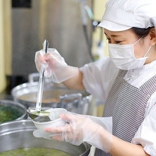 【時給1300円～】保育園で調理のお仕事！シニア歓迎！勤務地色々