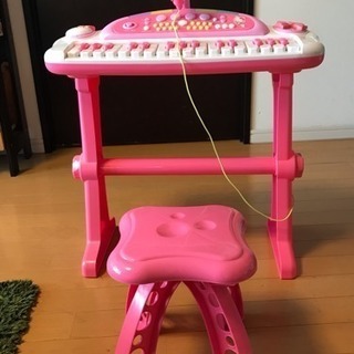 【2/16、2/17引取希望】ハローキティ おもちゃ ピアノ
