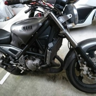 希少な２ストですの画像