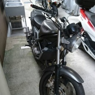 希少な２ストですの画像