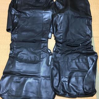 ダイハツCAST専用レザーシートカバー（ラバーマット付）