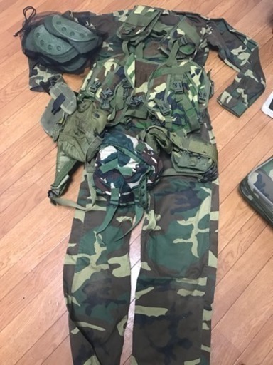 迷彩服 サバゲー