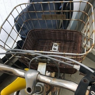 子供自転車 錆あり ミルクティカラーの画像