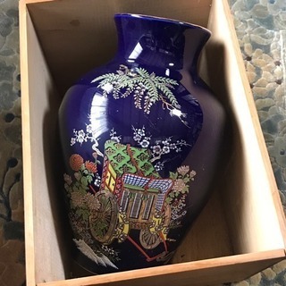 明陶苑の花器