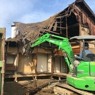 解体補助作業員の画像