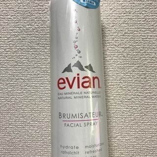 evian ミスト化粧水