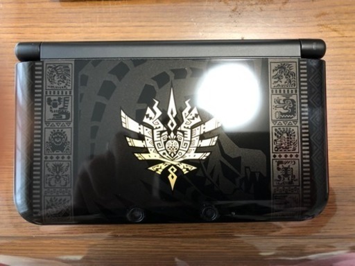 ニンテンドー3DSLL MH4ゴアマガラブラック 他オマケ付