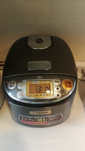 象印炊飯器　NPーGF05　譲ります。