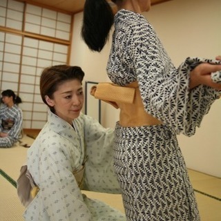 元タカラジェンヌが教える日本舞踊教室の画像