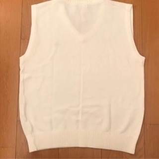 BENETTON ベネトン ベストの画像