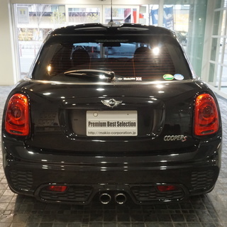 MINI ｸｰﾊﾟｰS　JCWﾊﾟｯｹｰｼﾞ/1ｵﾅ/LED/ﾊﾞｯｸｶﾒﾗ/ﾒｰｶｰ保証　平成28（2016）年　24,000kmの画像