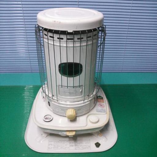 古い　石油ストーブ　 対流　丸型　　幅46.3　　奥行46.3　　高さ55.5　 （ｃｍ）