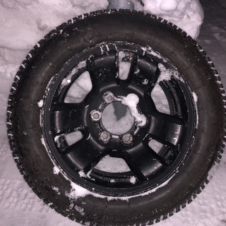 スパイクタイヤ 215/60R16 トヨタ系ホイール付き ハイエース等