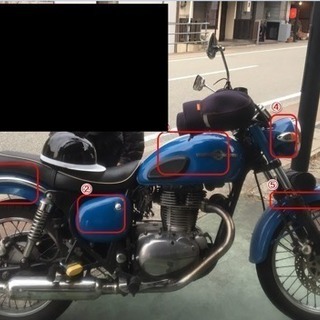 250cc バイクの塗装できる人いませんか？