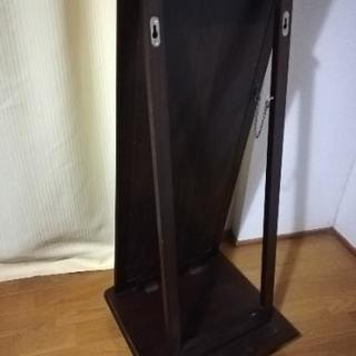 キャスター付き姿見さしあげます！の画像