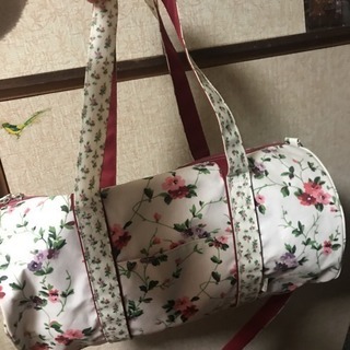 ローラアシュレイ ボストンバッグ