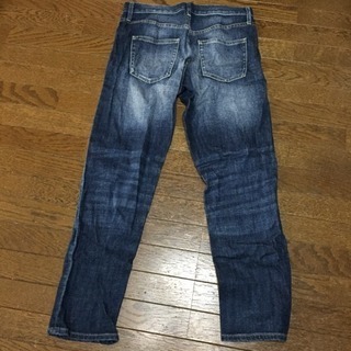 UNIQLO デニムジーンズ Mの画像
