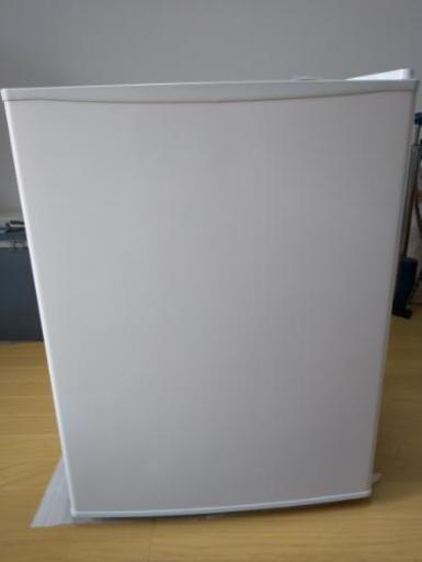 小型冷蔵庫　ジーマックス　BC-70A