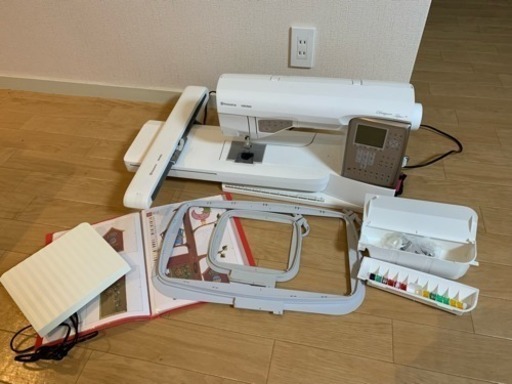 ハスクバーナ トパーズ コンピューター刺繍ミシン