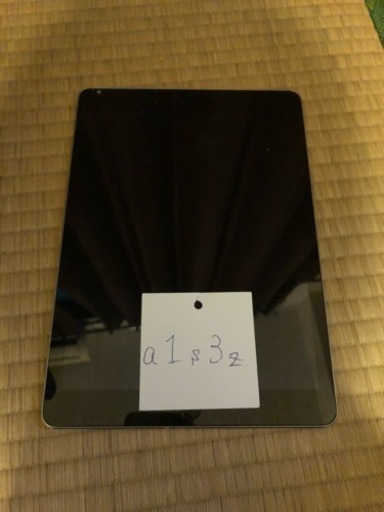 (値段交渉歓迎) i pad air 2 ( wi-fi モデル) ブラック　１６ＧＢ　！！