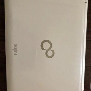 FUJITSUミニパソコン