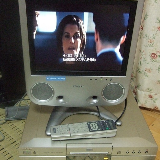ＤＶＤレコーダーと液晶テレビのセット