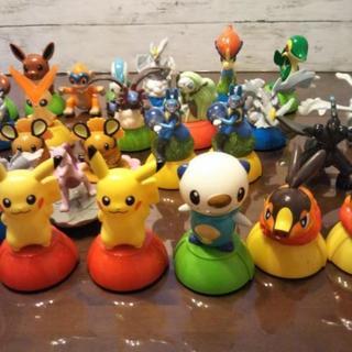 ポケモン Mac歴代ハッピーセットのおもちゃセットの画像