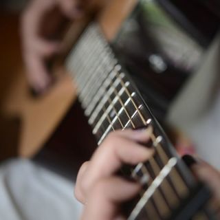 『はじめてのアコースティックギター教室🎸』