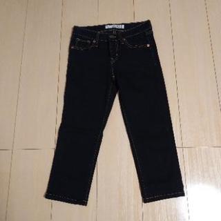 スキニーフィットデニムパンツ