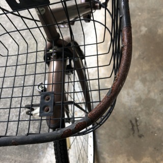 カゴ付き自転車の画像
