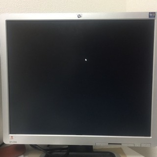 <中古>19インチモニター 破損ボタン