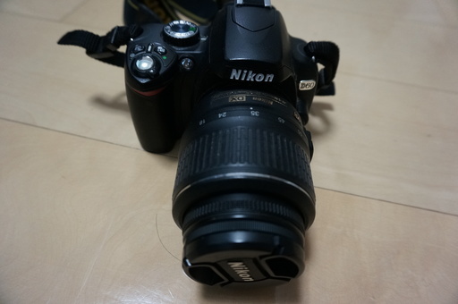 NICON デジタル一眼カメラ　D60 ダブルズームキット