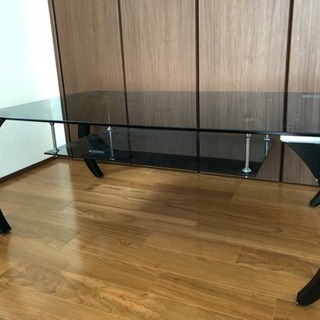ガラステーブル売りますの画像