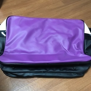 【ほぼ未使用】unbroショルダーバッグ‼️の画像