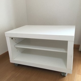 白のテレビ台、売ります。
