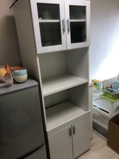食器棚