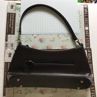 値下げしました！GIANNI VALENTINOハンドバックの画像